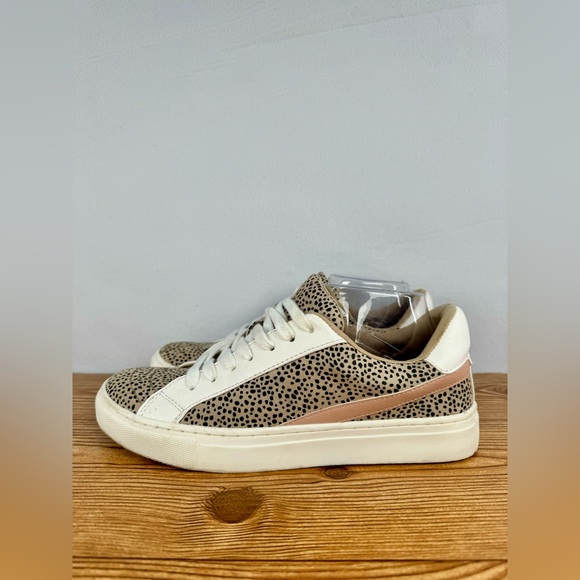 Women’s Universal Threads Brittin Leopard Print Lace Up Shoes Sneakers Size 8.5 - Picture 4 of 9
